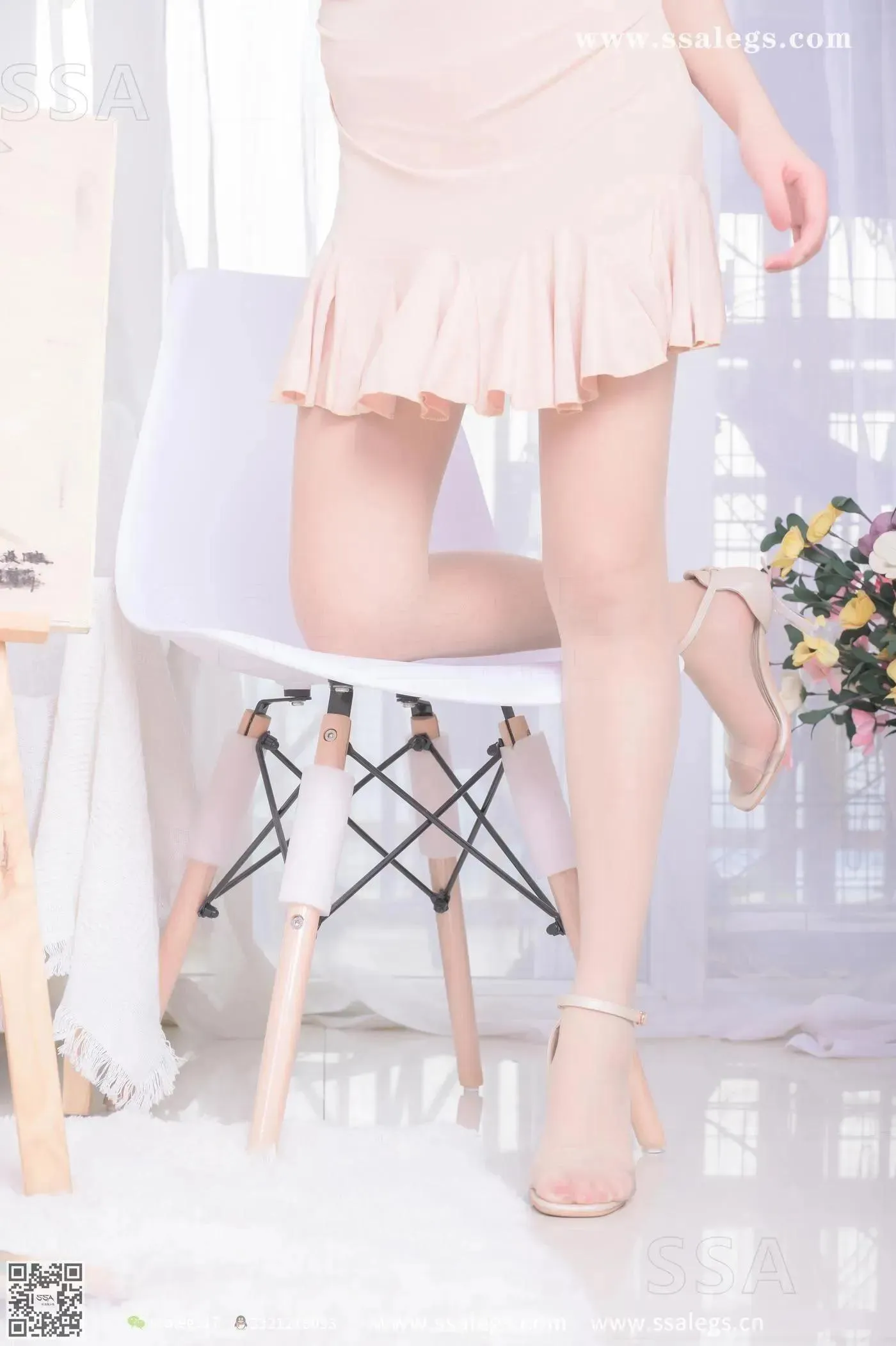 [SSA丝社]超清写真 NO.340 素素画师少女的透明高跟鞋肉丝袜(上) [67P]插图